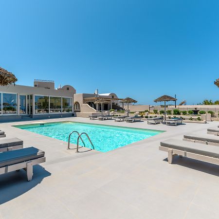 En Plo Boutique Suites Oía Exteriör bild