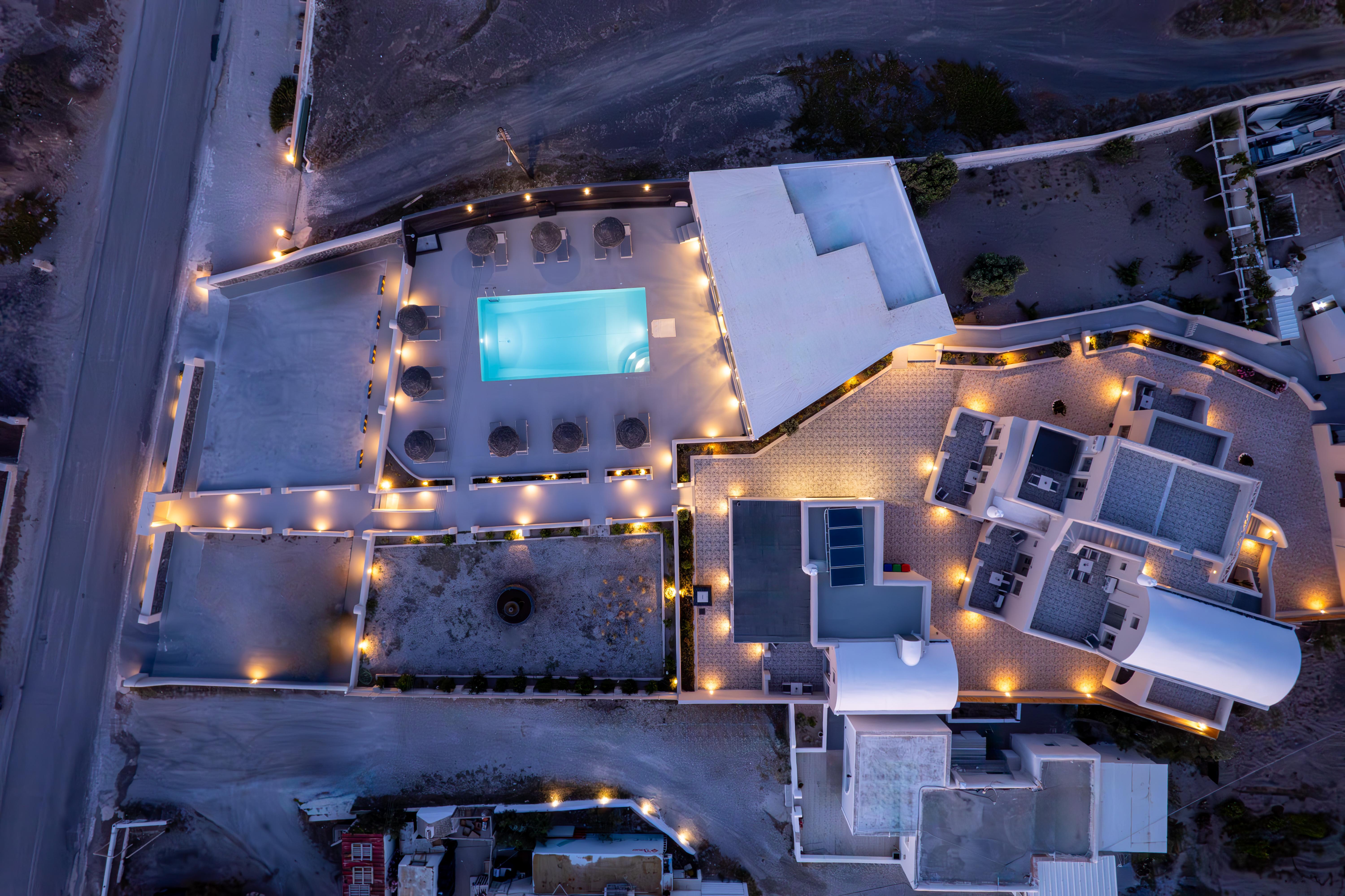 En Plo Boutique Suites Oía Exteriör bild